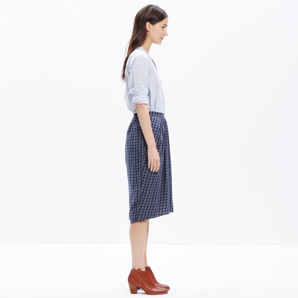Madewell knee-length blue plaid skirt